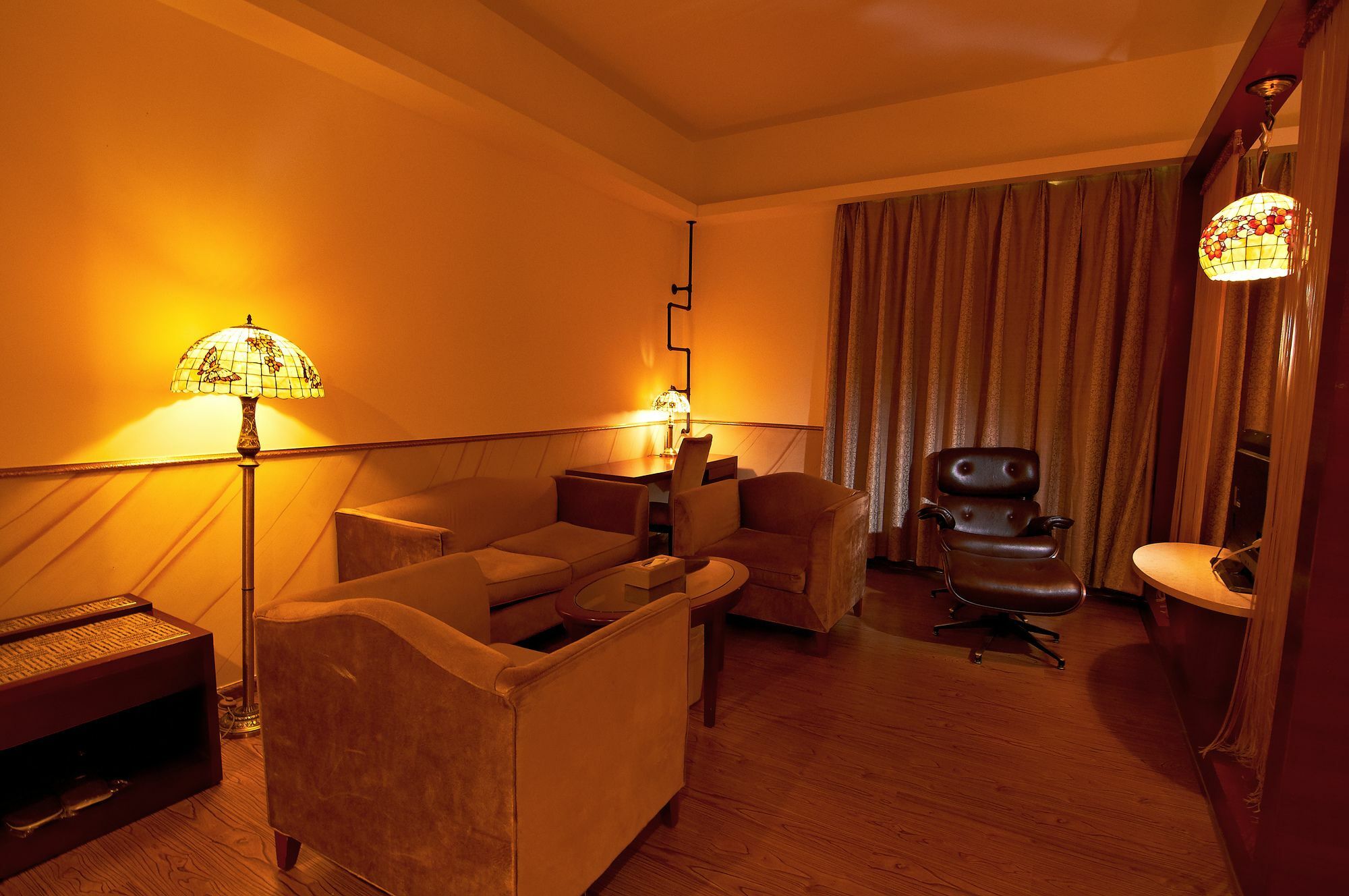 James Joyce Coffetel Hotel Guangzhou Shi Jing City Square Branch Εξωτερικό φωτογραφία
