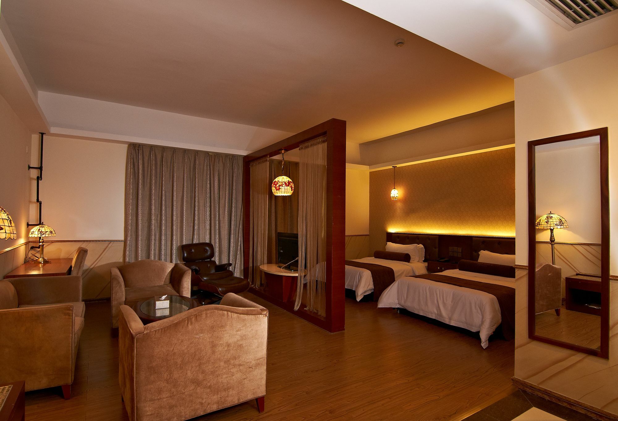 James Joyce Coffetel Hotel Guangzhou Shi Jing City Square Branch Εξωτερικό φωτογραφία